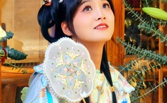 男生穿丝袜的故事